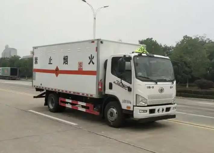 靖州爆破器材运输车可以上高速吗？