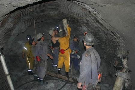 靖州工程爆破中的危险因素分析以及应对工程爆破危险的措施